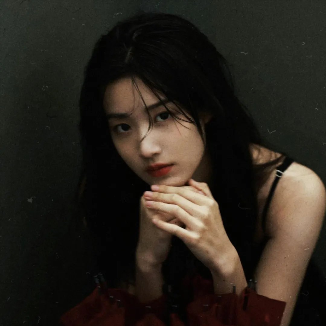 不要跟陌生人约会